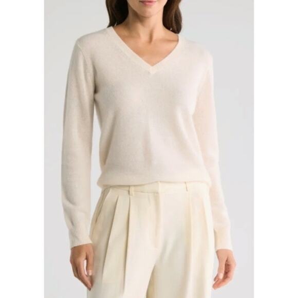 Nwot CHARTER CLUB Sweater Women M 2-Ply Cashmere V-neck Long Sleeve